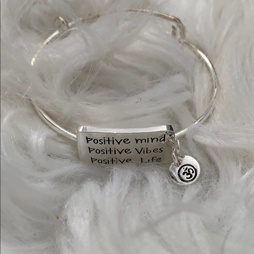 “Positive mind, vibes, life” bracelet
